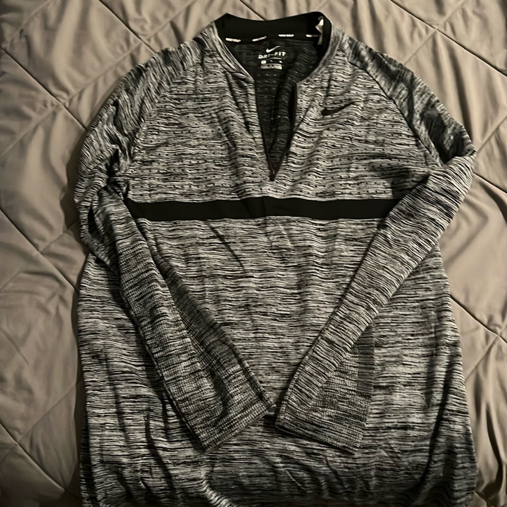 Nike lightweight golf quarter zip